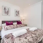 Bootham House Luxury Apartment 5